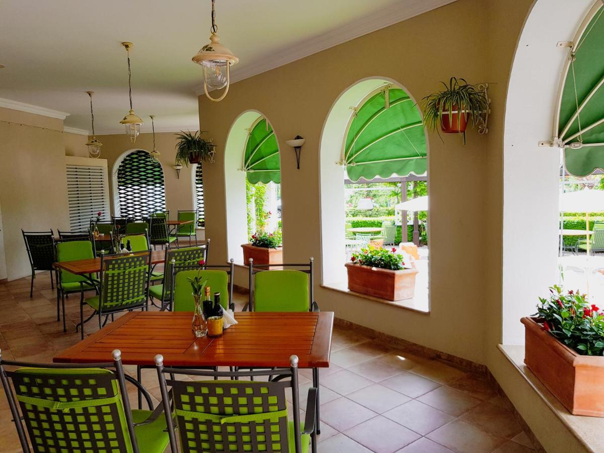 Hotel Sonnenhof Suceava Dış mekan fotoğraf